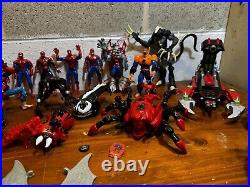 Vintage Spider-Man Toy biz Lot (35) Carnage Morbious Venom Accessories 1990's