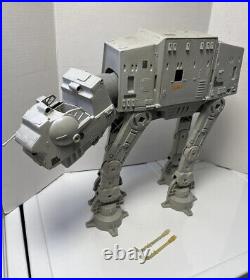 Vintage Star Wars AT-AT Imperial Walker Kenner 1981 ESB Toy Chin Guns