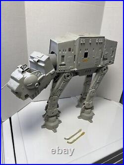 Vintage Star Wars AT-AT Imperial Walker Kenner 1981 ESB Toy Chin Guns