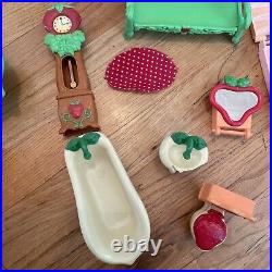 Vintage Strawberry Shortcake Berry Happy Home Dollhouse Toy Doll Lot Furniture
