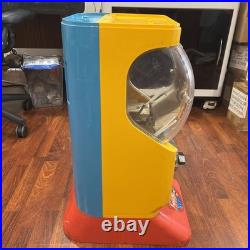 Vintage TOMY Yujin Gatcha Gashapon Vending Machine with Pokemon Capsules Foot Cap