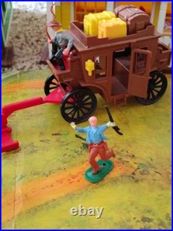 Vintage Timpo Frontier Trail Blazers Town Set