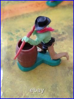 Vintage Timpo Frontier Trail Blazers Town Set