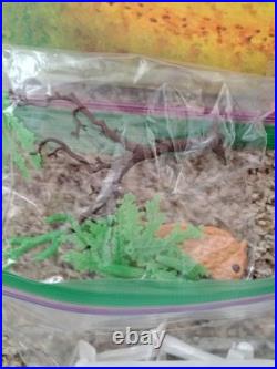 Vintage Timpo Frontier Trail Blazers Town Set