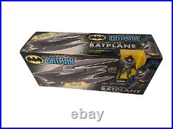 Vintage Unopened Hasbro Batman Shadowcast BatPlane Rotating Capture Hook 2001