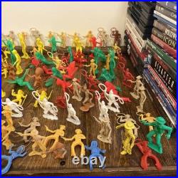 Vintage WESTERN Plastic Figures toys Cowboys Indians Marx Others 153 figures