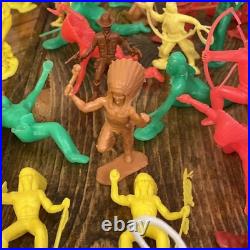 Vintage WESTERN Plastic Figures toys Cowboys Indians Marx Others 153 figures