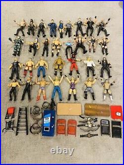 Vintage WWF WCW Lot Of 31 Elite Toy Figure Wrestlers 1990s Collection With Extras