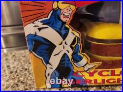 Vintage and Rare 1991 Toy Biz X-Men Cyclops Laser Light Visor boxed MIB BOXED