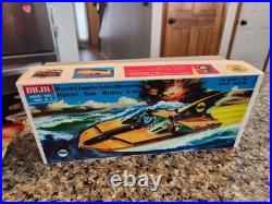 Vintage and Rare Bichi 1966 BATMAN BATBOAT Battery Operated MIB Argentina WORKS