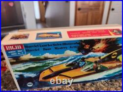 Vintage and Rare Bichi 1966 BATMAN BATBOAT Battery Operated MIB Argentina WORKS