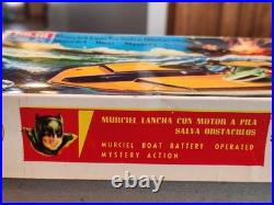Vintage and Rare Bichi 1966 BATMAN BATBOAT Battery Operated MIB Argentina WORKS