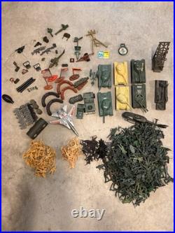 Vintage army men 4 pounds tanks Military Gear Flags Bunkers Barracks Toy Solider