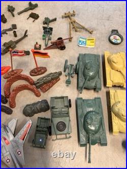 Vintage army men 4 pounds tanks Military Gear Flags Bunkers Barracks Toy Solider