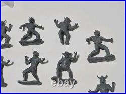 Vtg 1983 Marty Toy Warriors of The Galaxy Heroes vs Demons HUGE 34+ Figure Lot