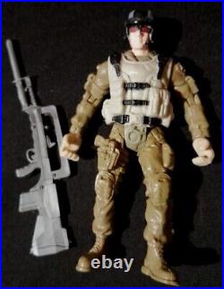 Vtg. GI Joe Action Figure Movable Hands And Feet With Machine GunChina 4 1/2