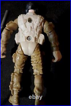 Vtg. GI Joe Action Figure Movable Hands And Feet With Machine GunChina 4 1/2