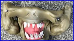 Vtg JAWS Sharks Jab Hammerhead Street Wise Design Hand Puppet Toy 1994 ARMS move