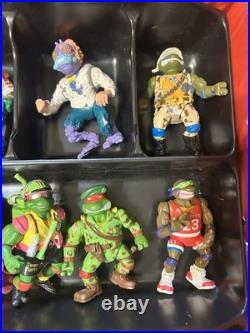 Vtg Teenage Mutant Ninja Turtle TMNT Playmates Collectors Case Lot of 20 figures