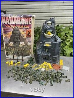 Vtg Ww 2 Phoenix 1983 Toy Navarone Giant Army Figures Mountain Playset Marx Box