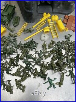 Vtg Ww 2 Phoenix 1983 Toy Navarone Giant Army Figures Mountain Playset Marx Box