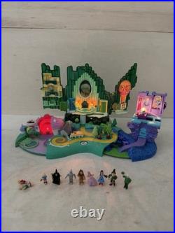 WIZARD of OZ Polly Pocket Playset Emerald City 2001 100% COMPLETE Look/Read