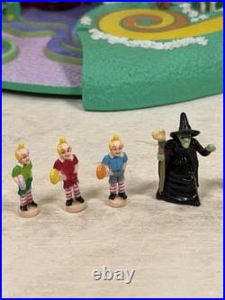 WIZARD of OZ Polly Pocket Playset Emerald City 2001 100% COMPLETE Look/Read WIZARD of OZ Polly Pocket Playset Emerald City 2001 100% COMPLETE Look/Read
