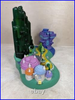 WIZARD of OZ Polly Pocket Playset Emerald City 2001 100% COMPLETE Look/Read WIZARD of OZ Polly Pocket Playset Emerald City 2001 100% COMPLETE Look/Read